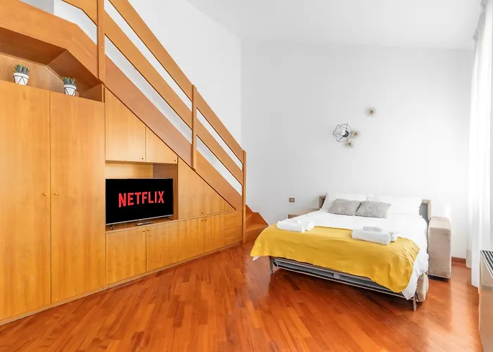 Central Luxurious Apartment Duomo A/C-Wi-Fi Free